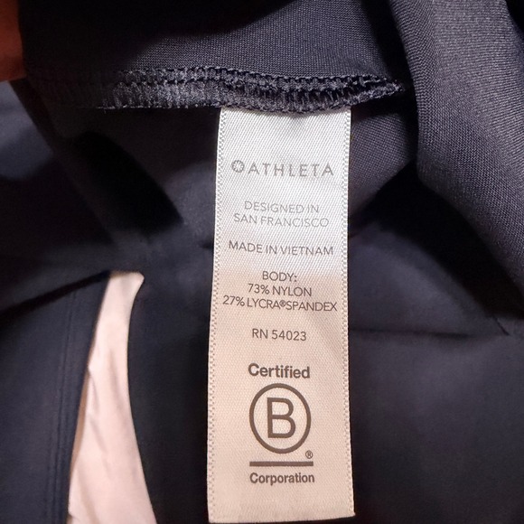 Athleta Interstellar Tight Black Activewear Pants Size 8 Travel Commute Athletic - Picture 11 of 12